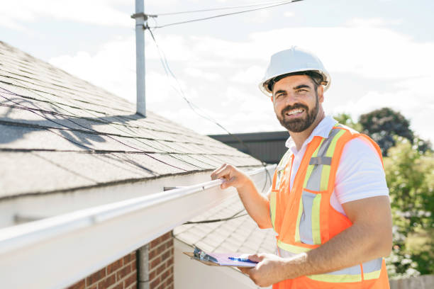 Best Roof Gutter Cleaning  in Edgar, WI